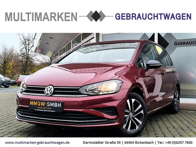 Rot Gebraucht 2019 VW Golf Sportsvan IQ Drive Van / Kleinbus | 15.990 € (Guter Preis) - Bild 1/4