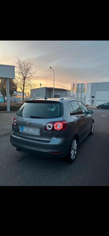 Gebraucht VW Golf VI 150 PS (110 kW) 2011 Grau Kleinwagen