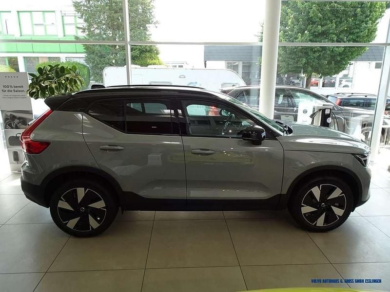 Gebraucht Volvo XC40 Plus 185 kW (252 PS) 2025 740 vapour grey metallic SUV