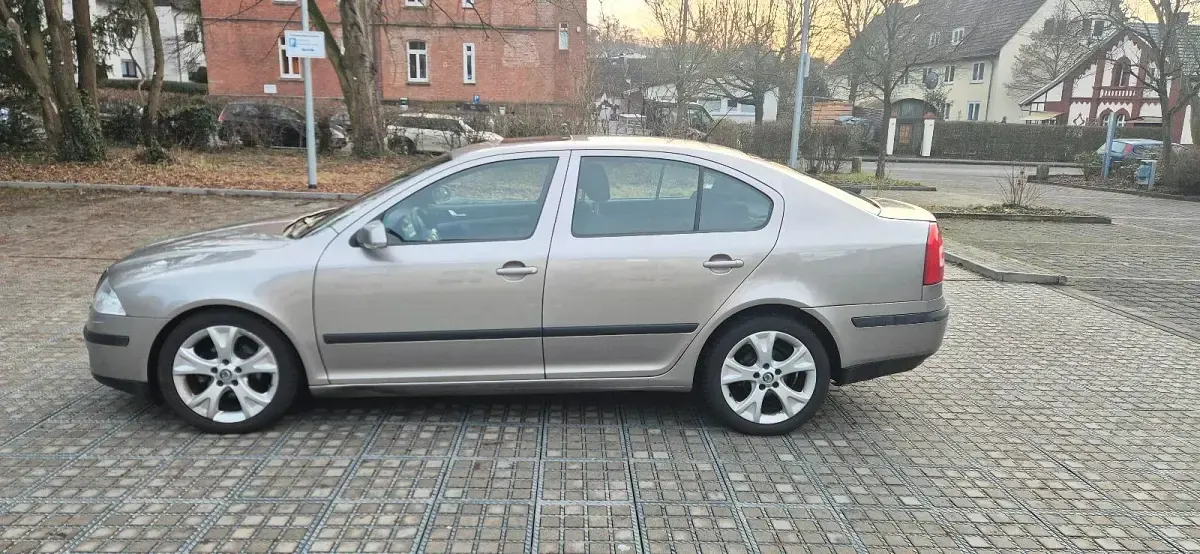 Gebraucht Skoda Octavia 102 PS (75 kW) 2007 Limousine