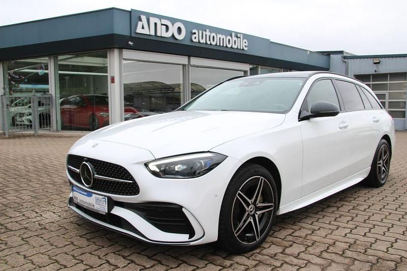 Weiß Gebraucht 2022 Mercedes C300e AMG line Limousine | 36.500 € (Fairer Preis) - Bild 1/4