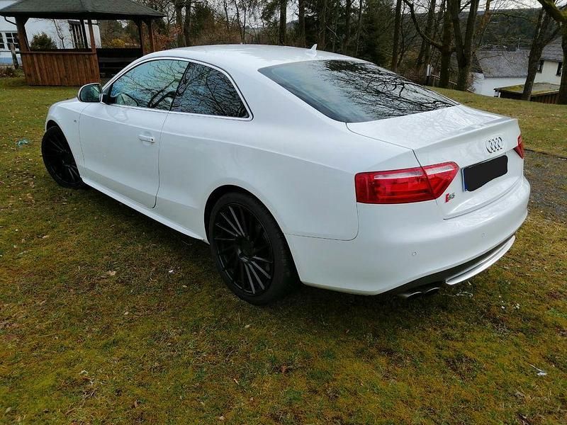 Weiß Gebraucht 2007 Audi S5 Sport Coupé | 12.500 € (Guter Preis) - Bild 1/4