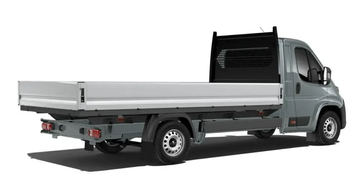 Neu Opel Movano 179 PS (131 kW) 2026 Thunder grau Van