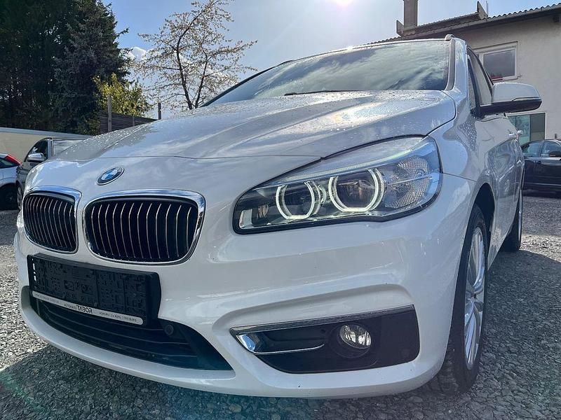 Gebraucht BMW 220 190 PS (139 kW) 2016 Weiß Van / Kleinbus