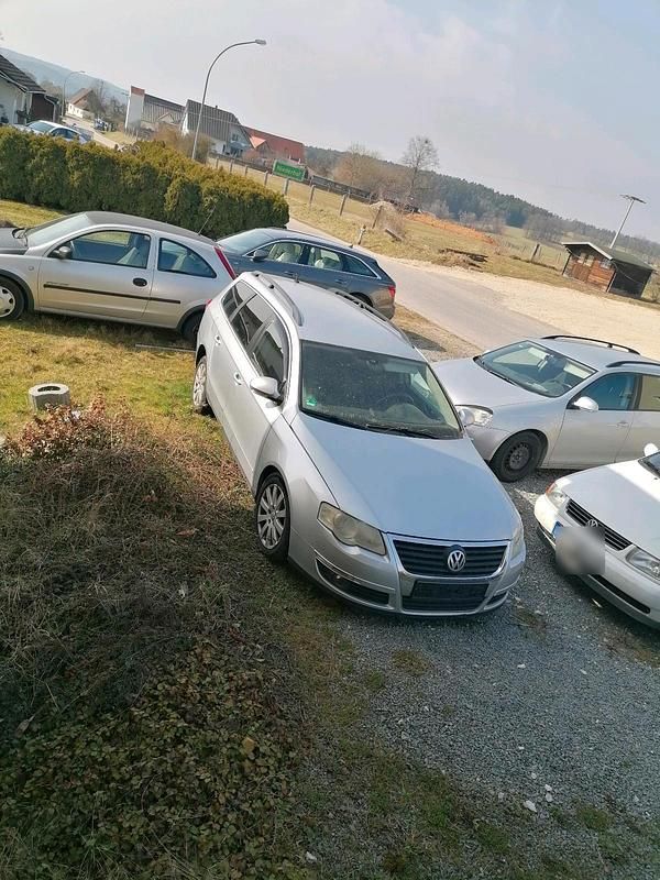 Gebraucht VW Passat 105 PS (77 kW) 2006 Silber Kombi