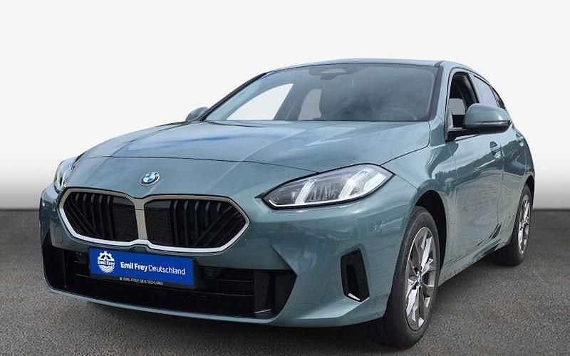 Grün Neu 2025 BMW 116 Kleinwagen | 28.990 € (Guter Preis) - Bild 1/4