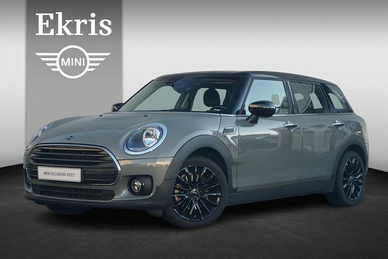 Grau Gebraucht 2020 Mini Cooper Clubman Business Kombi | 20.894 € (Teuer) - Bild 1/4