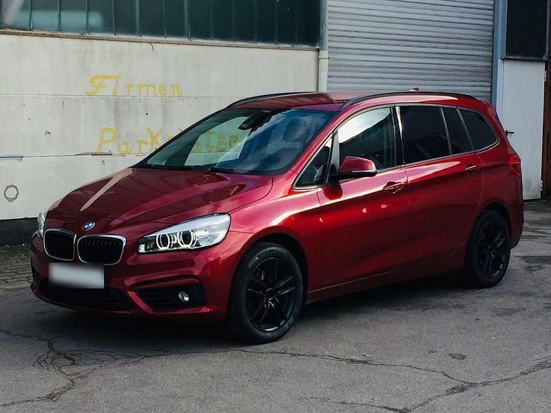 Gebraucht BMW 216 Gran Tourer 116 PS (85 kW) 2016 Rot Van / Kleinbus