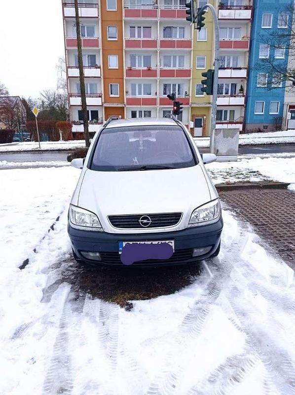 Gebraucht Opel Zafira 125 PS (91 kW) 2002 Van / Kleinbus