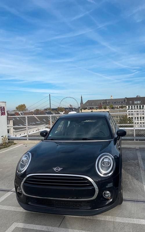 Gebraucht Mini Cooper 136 PS (100 kW) 2019 Schwarz Kleinwagen