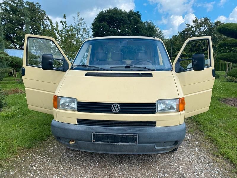 Beige Gebraucht 1996 VW T4 Van | 1.500 € - Bild 1/4