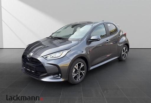 Neu Toyota Yaris Hybrid 116 PS (85 kW) 2025 Grey metallic Limousine