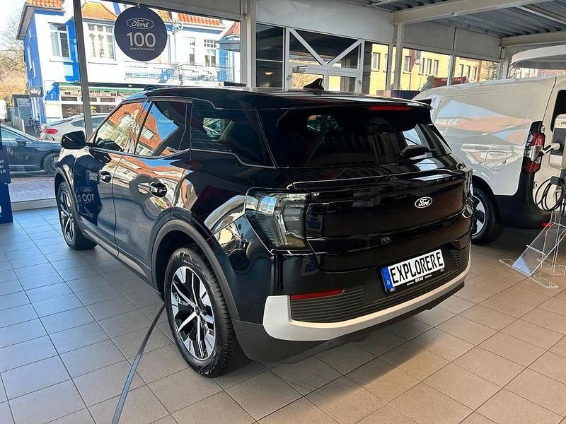 Nowe Ford Explorer 250 kW (340 KM) 2025 Czarny SUV