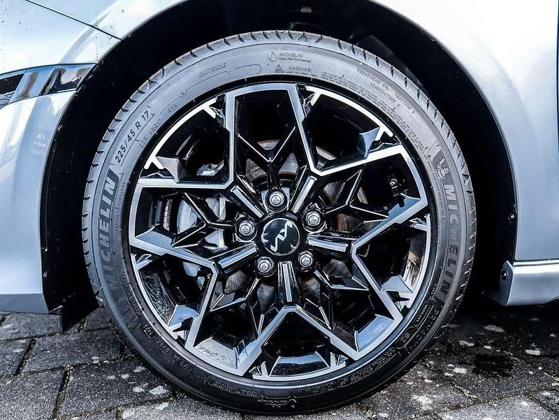 Neu Kia Ceed GT-Line 140 PS (102 kW) 2026 (css) lunar silver m Kleinwagen