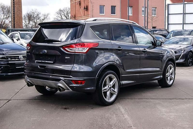 Gebraucht Ford Kuga Individual 150 PS (110 kW) 2016 Magnetic grey metallic SUV