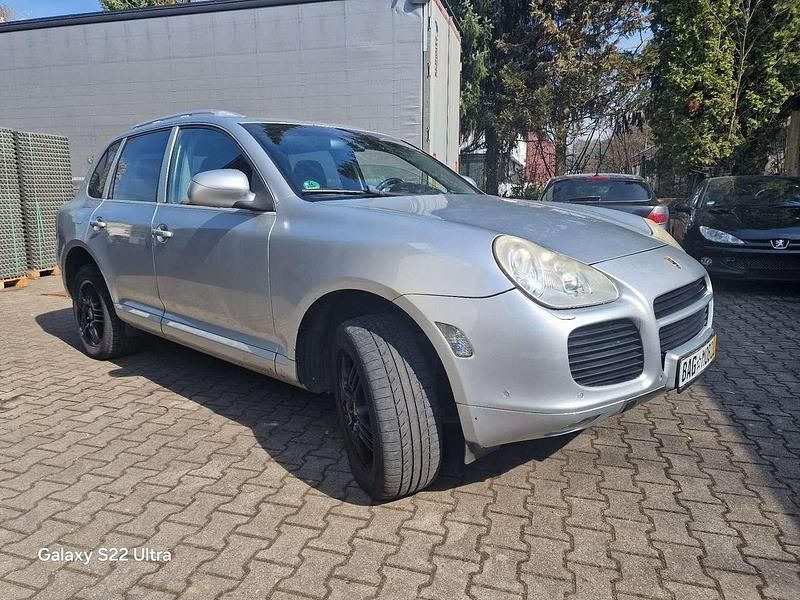 Gebraucht Porsche Cayenne 250 PS (183 kW) 2005 Silbermetallic SUV