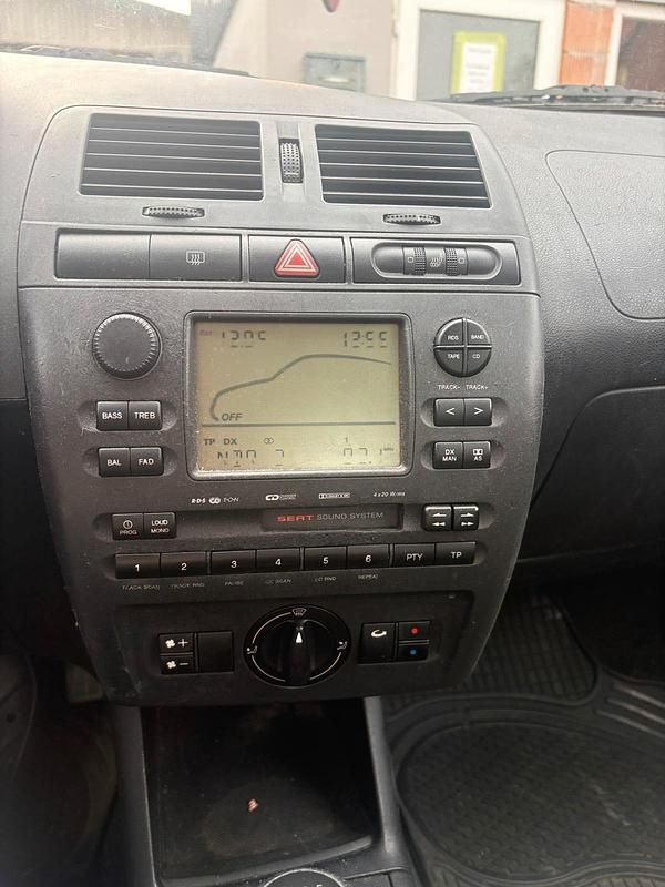 Gebraucht Seat Ibiza 102 PS (75 kW) 2002 Gelb Kleinwagen