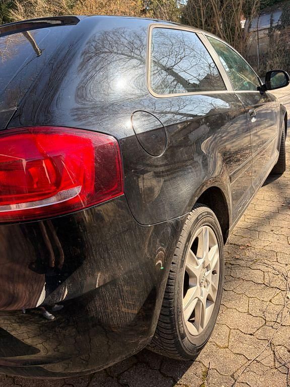 Gebraucht Audi A3 102 PS (75 kW) 2010 Schwarz Kleinwagen