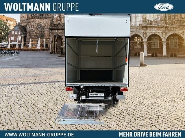 Gebraucht Ford Transit Trend 155 PS (114 kW) 2025 Weiß Van / Kleinbus