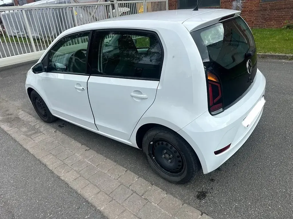 Occasion VW up! Basis 65 ch (47 kW) 2022 Blanc Citadine