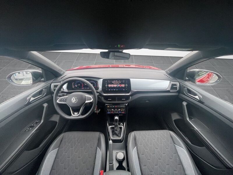 Gebraucht VW T-Cross Goal 116 PS (85 kW) 2024 Kings red SUV