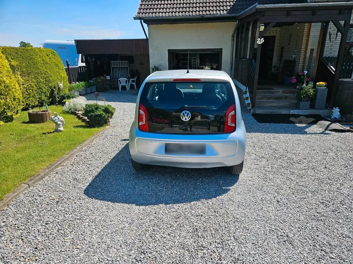 Gebraucht VW up! 60 PS (44 kW) 2016 Silber Kleinwagen
