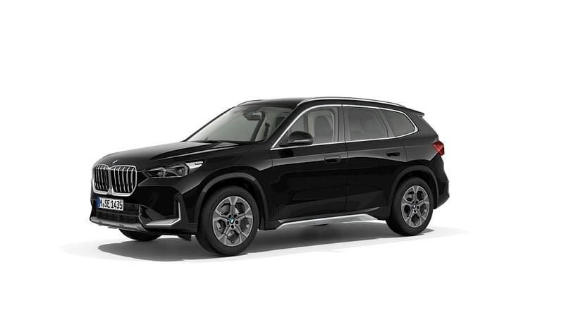Saphirschwarz metallic Neu 2025 BMW X1 xLine SUV | 45.990 € (Superpreis) - Bild 1/1