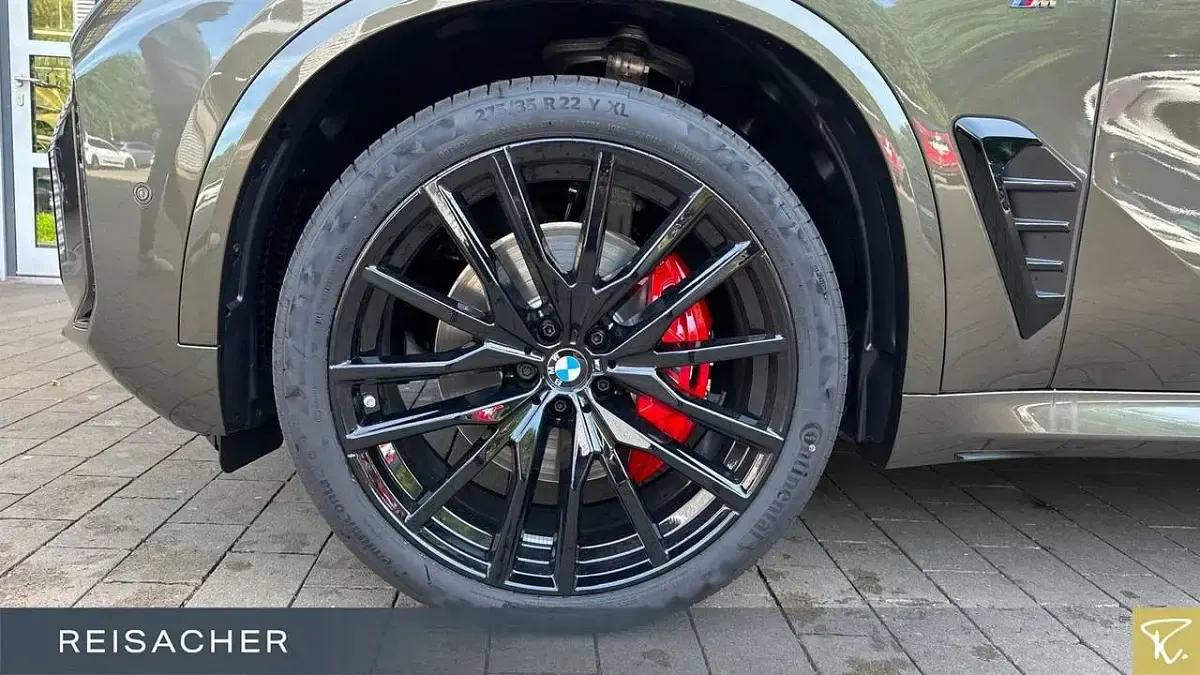 Neu BMW X5 Performance 352 PS (258 kW) 2026 Manhattan metallic SUV