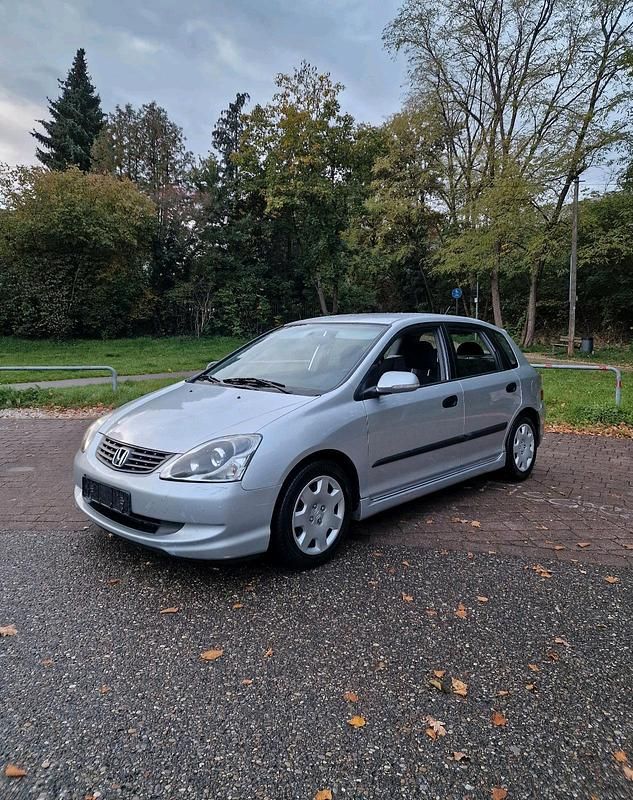 Silber Gebraucht 2005 Honda Civic Kleinwagen | 450 € (Superpreis) - Bild 1/4
