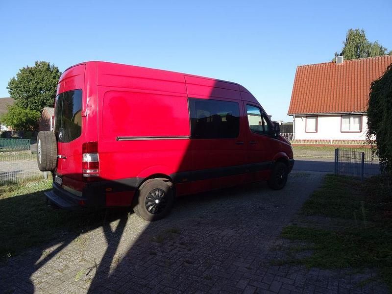 Rot Gebraucht 2009 Mercedes Sprinter Van | 5.250 € (Guter Preis) - Bild 1/4