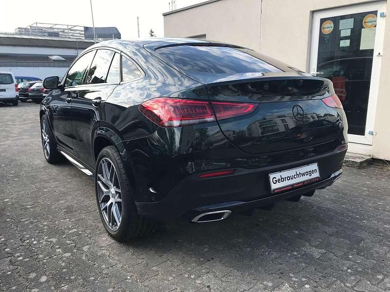 Gebraucht Mercedes GLE350 AMG line 272 PS (200 kW) 2022 Smaragdgruen SUV