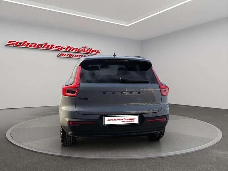 Nowe Volvo EX40 Plus 185 kW (252 KM) 2026 Szary SUV