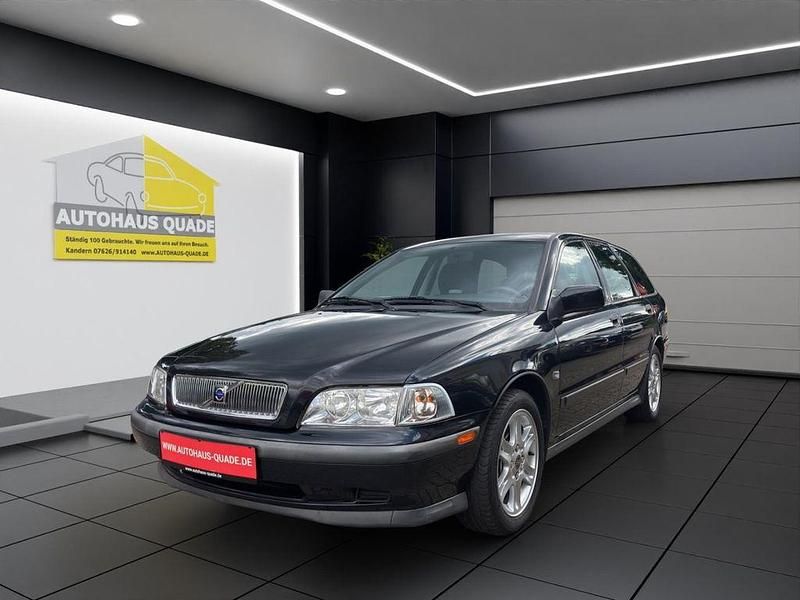 Schwarz Gebraucht 1999 Volvo V40 SE Kombi | 4.999 € - Bild 1/4