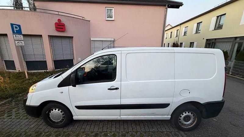 Gebraucht Peugeot Expert 120 PS (88 kW) 2011 Weiß Van