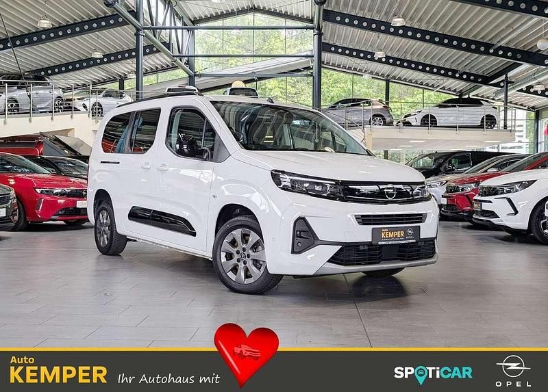 Weiß Gebraucht 2024 Opel Combo Van / Kleinbus | 29.950 € - Bild 1/4