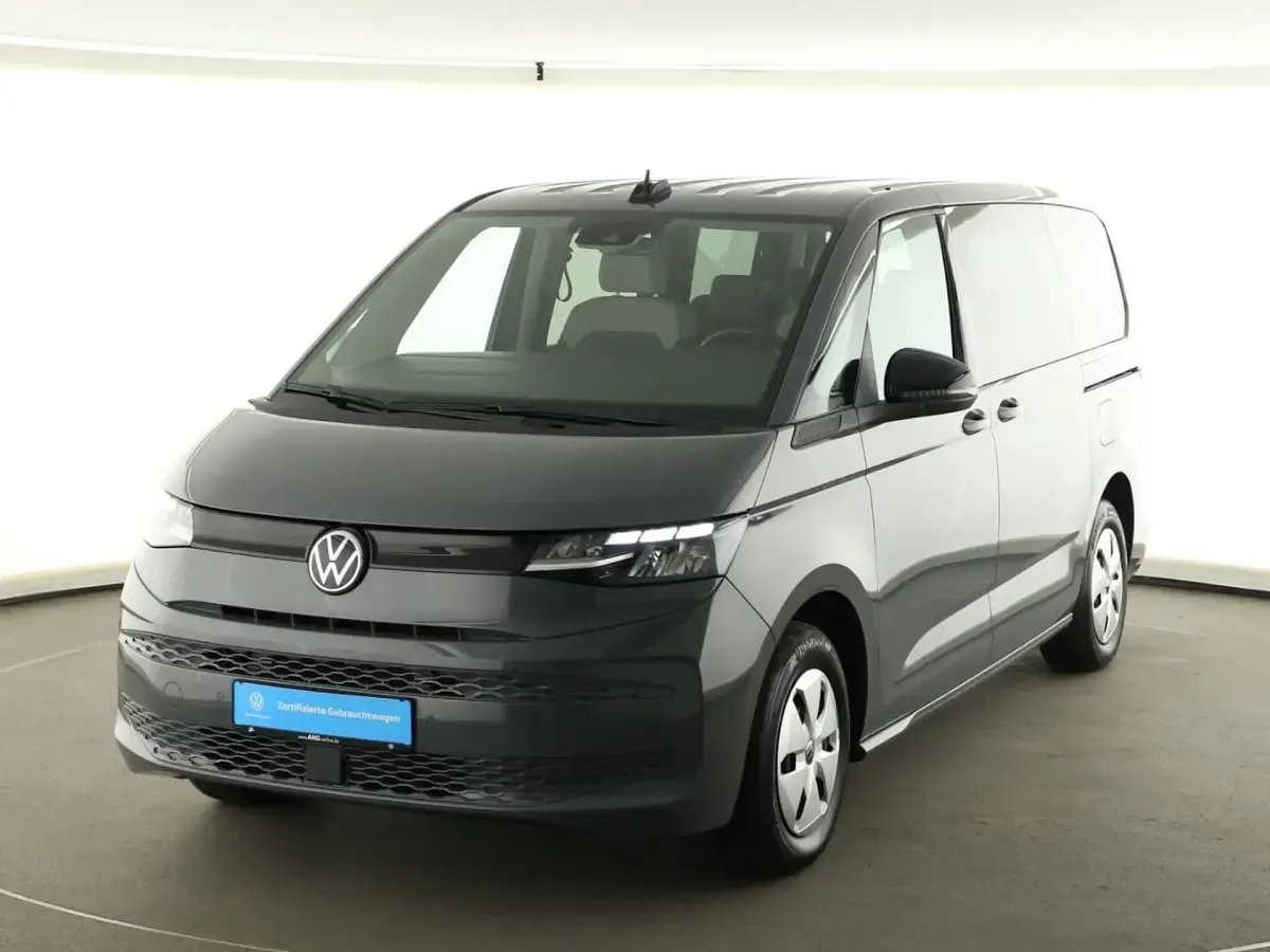 Usata VW Multivan Basis 150 CV (110 kW) 2025 Monovolume