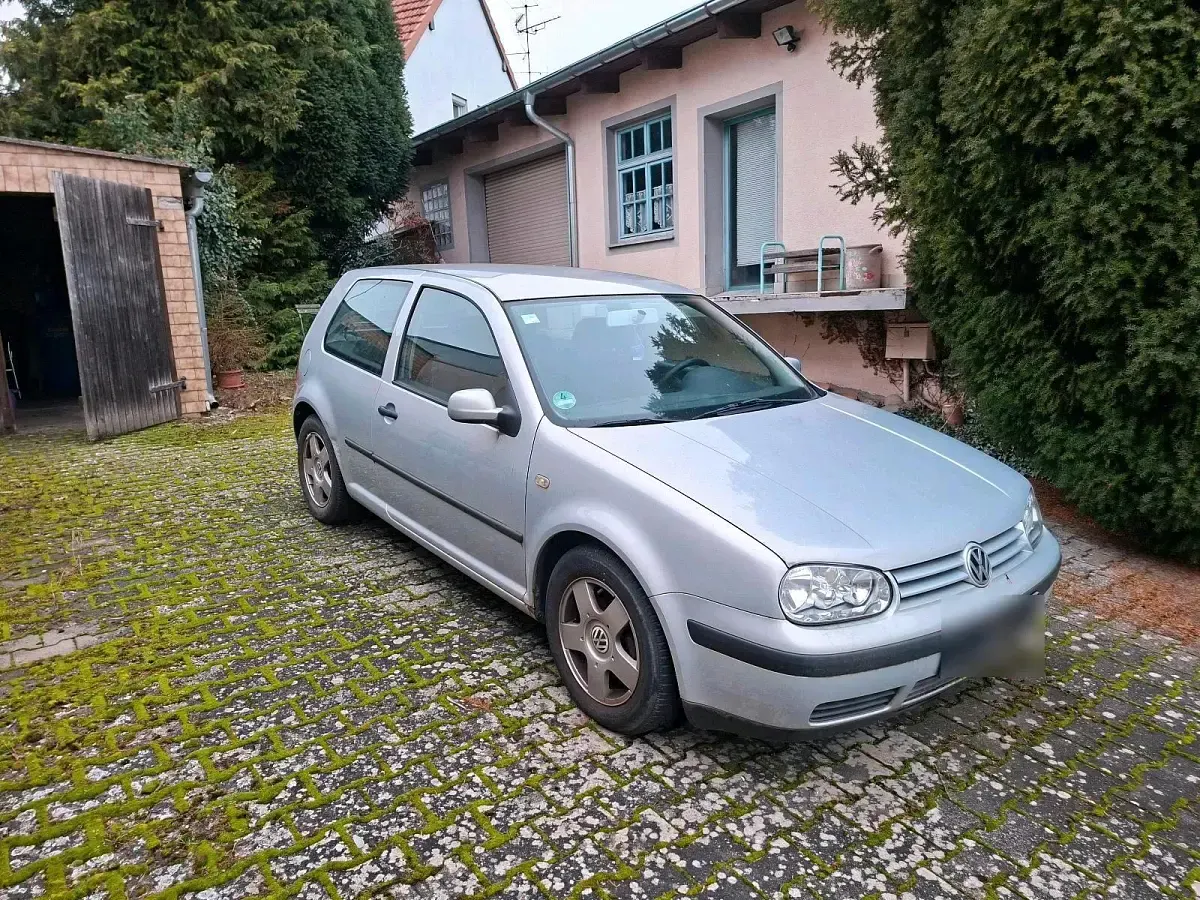 Gebraucht VW Golf III Basis 101 PS (74 kW) 1999 Silber Limousine