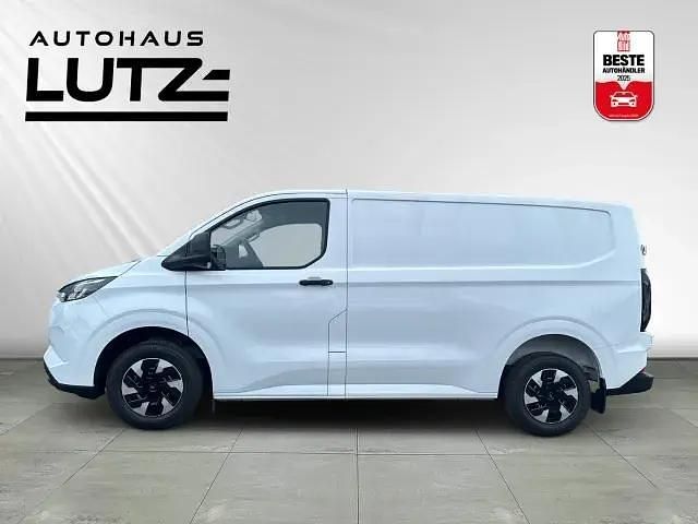 Neu Ford Transit Custom 87 PS (63 kW) 2026 Weiß Van