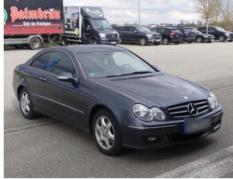 Andere farben Gebraucht 2008 Mercedes CLK200 Avantgarde Coupé | 4.200 € (Superpreis) - Bild 1/4