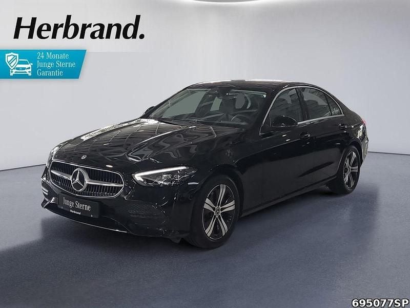 Gebraucht Mercedes C180 Avantgarde 170 PS (125 kW) 2024 Metalliclack obsidianschwarz m Limousine