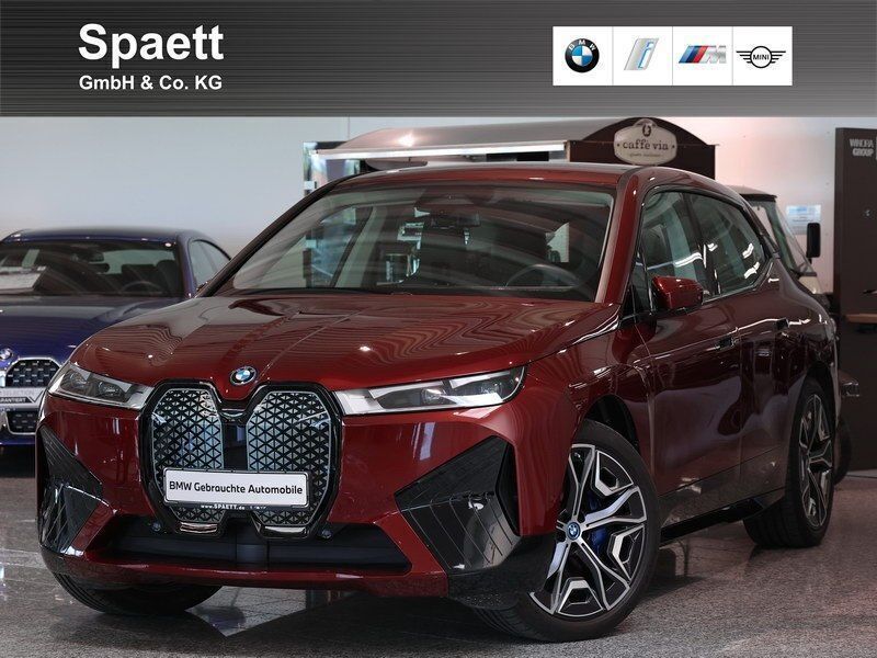 Aventurinrot Gebraucht 2022 BMW iX Sport Line SUV | 44.500 € (Fairer Preis) - Bild 1/4