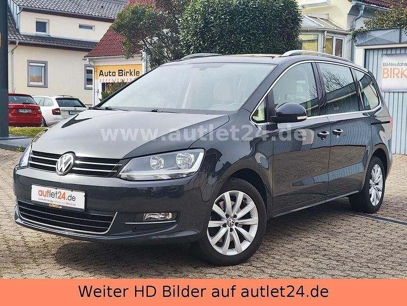 Urano grau Gebraucht 2017 VW Sharan Highline Van / Kleinbus | 17.997 € (Superpreis) - Bild 1/4