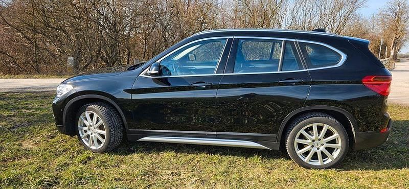Gebraucht BMW X1 xLine 136 PS (100 kW) 2016 Schwarz SUV