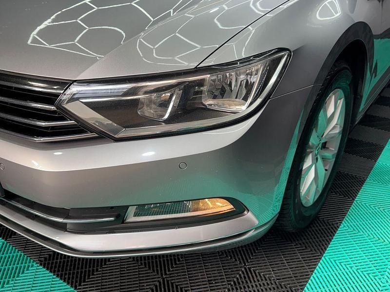 Gebraucht VW Passat Comfortline 150 PS (110 kW) 2017 Silber Kombi