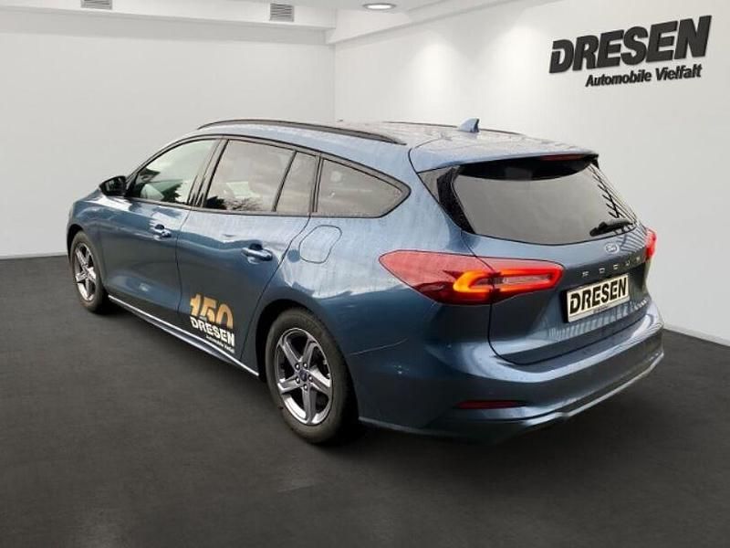 Gebraucht Ford Focus ST-Line 125 PS (91 kW) 2024 Blau Kombi