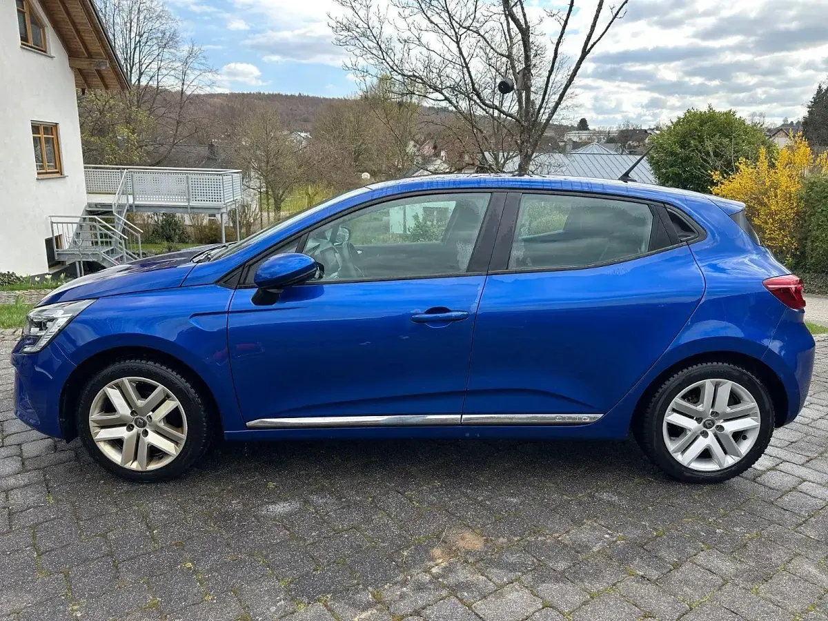 Brugt Renault Clio V Experience 72 HK (52 kW) 2020 Blå Hatchback