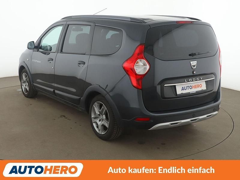 Gebraucht Dacia Lodgy Stepway 116 PS (85 kW) 2018 Grau Van / Kleinbus