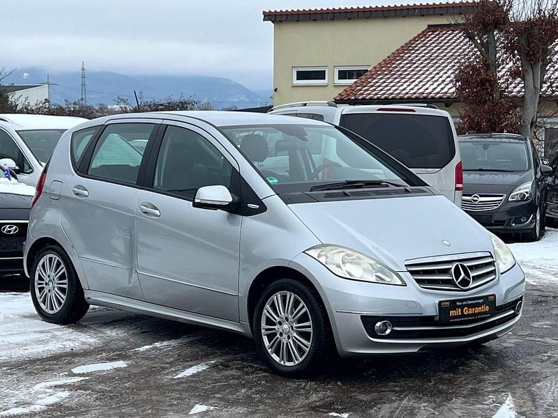 Gebraucht Mercedes A150 Elegance 95 PS (69 kW) 2008 Silber Limousine