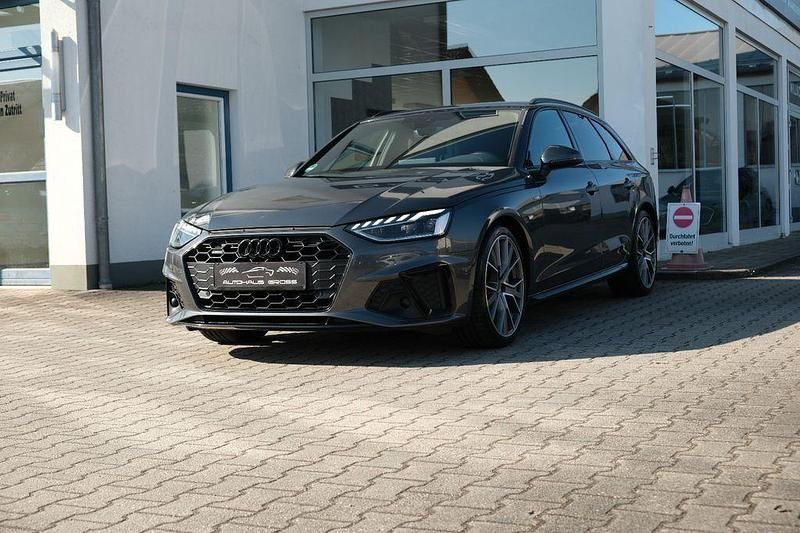 Gebraucht Audi A4 S-Line 204 PS (150 kW) 2023 Gold Kombi