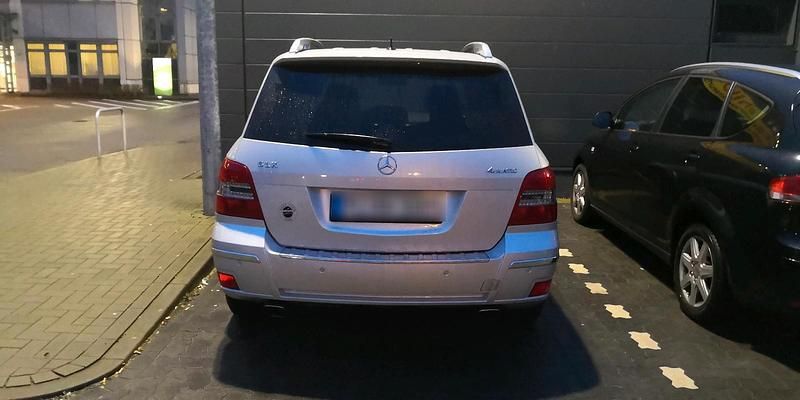 Gebraucht Mercedes 320 231 PS (169 kW) 2010 Silber SUV